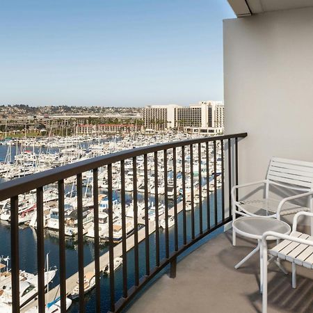 Sheraton San Diego Resort Exterior photo