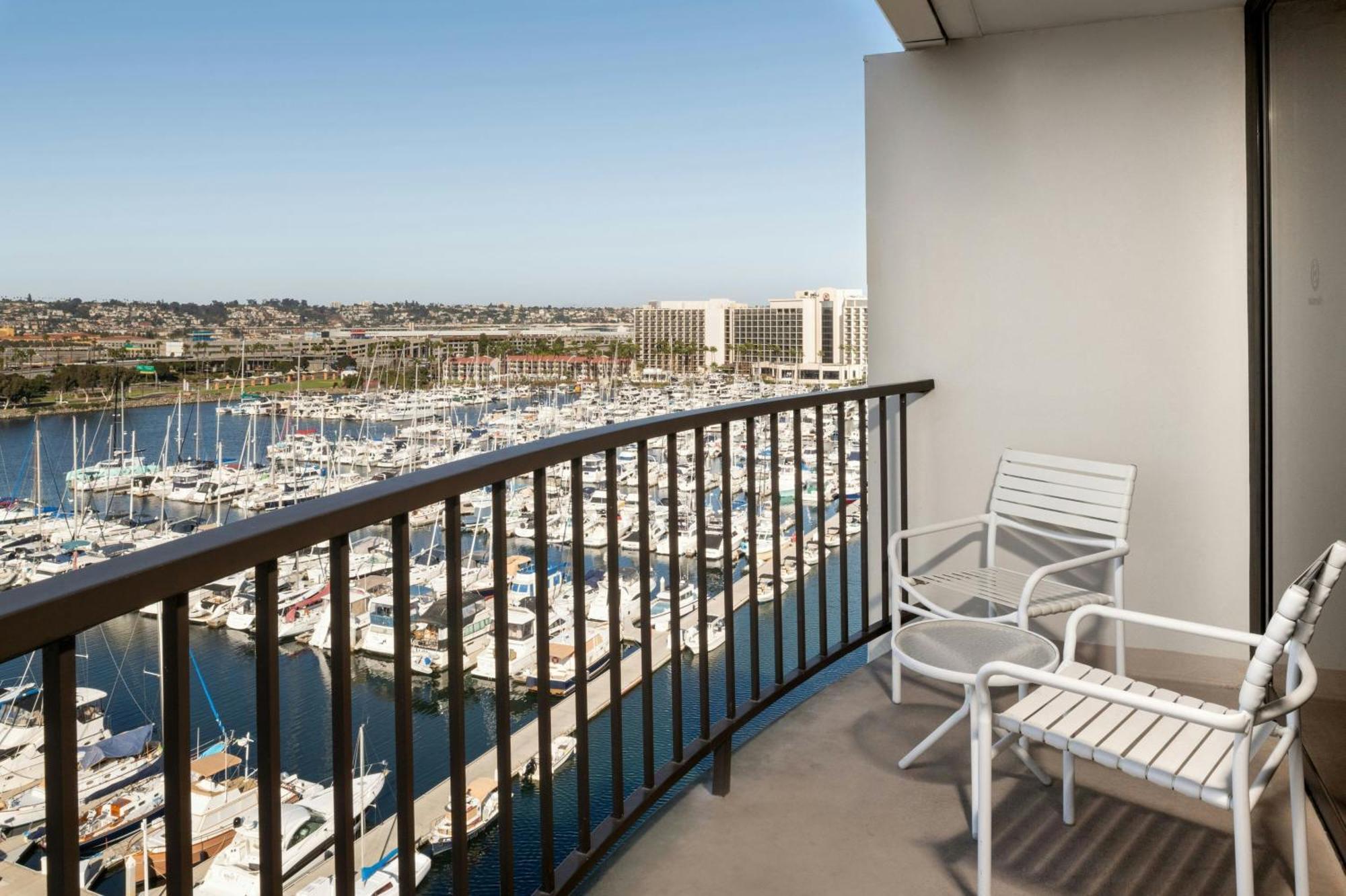 Sheraton San Diego Resort Exterior photo